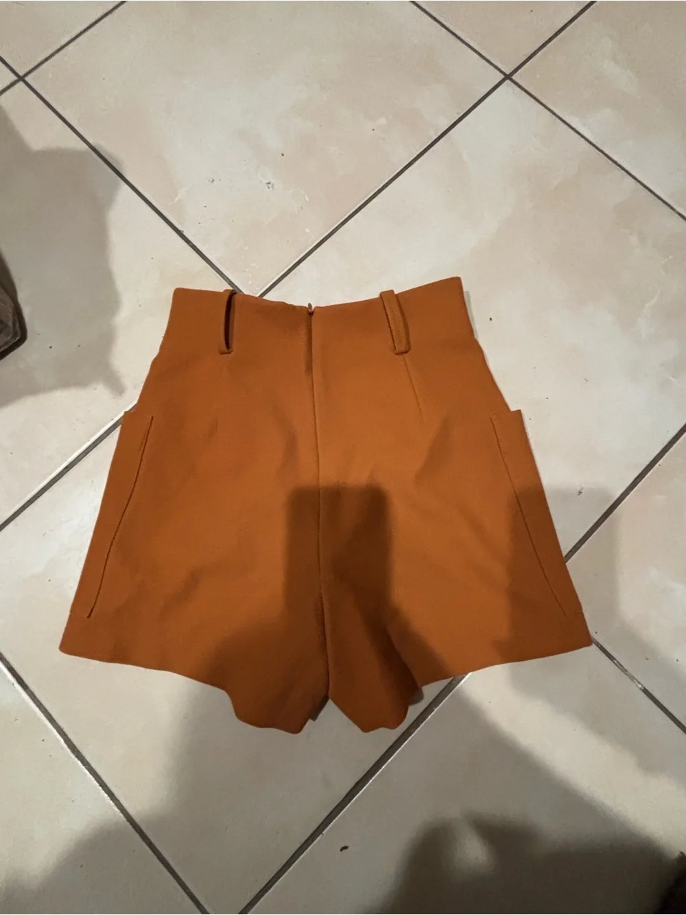 Zara High-Waist Pocket Shorts — Rust